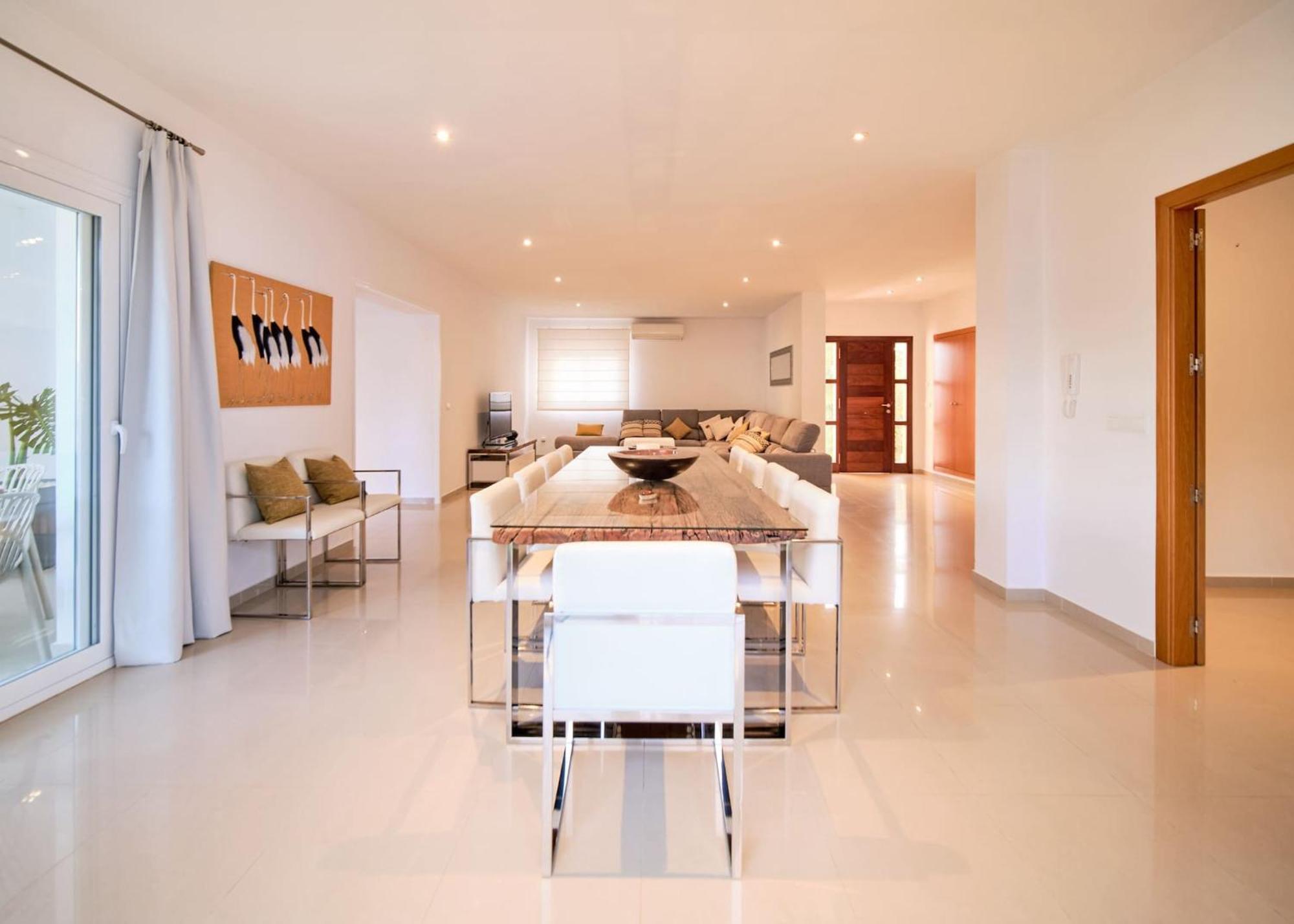 Villa Romeo 2Km From Ibiza Town And 1Km From Talamanca Beach Santa Eulària des Riu Exterior foto