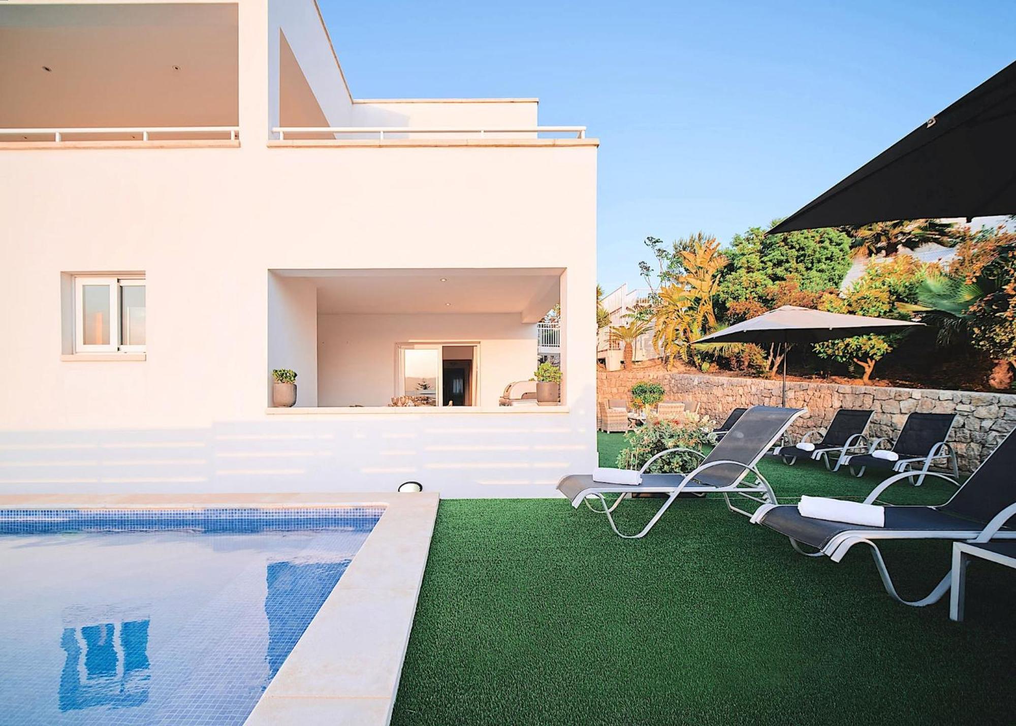 Villa Romeo 2Km From Ibiza Town And 1Km From Talamanca Beach Santa Eulària des Riu Exterior foto