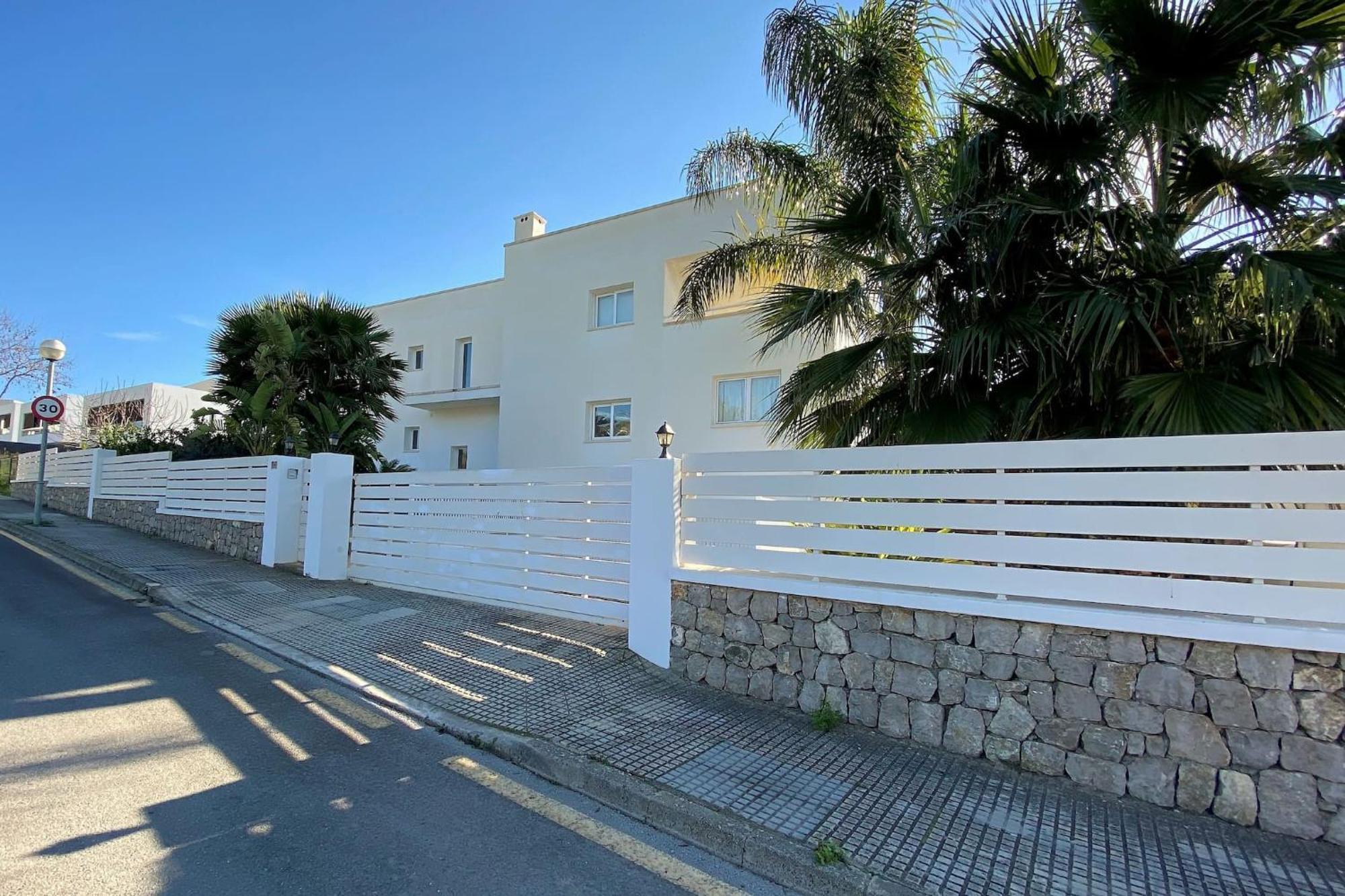Villa Romeo 2Km From Ibiza Town And 1Km From Talamanca Beach Santa Eulària des Riu Exterior foto